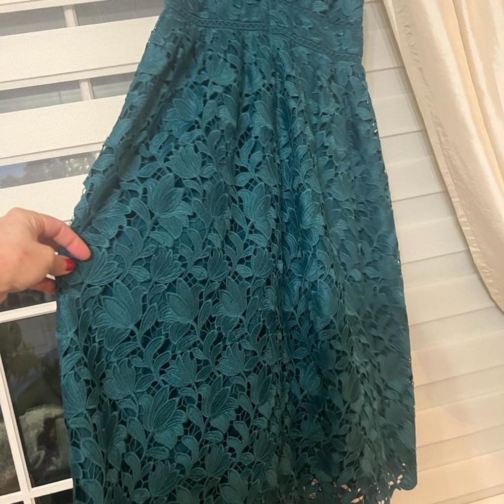 Spring Green dress - Picture 2 of 4